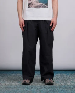 Hot and wander Nylon Twill Relaxed Pant Black