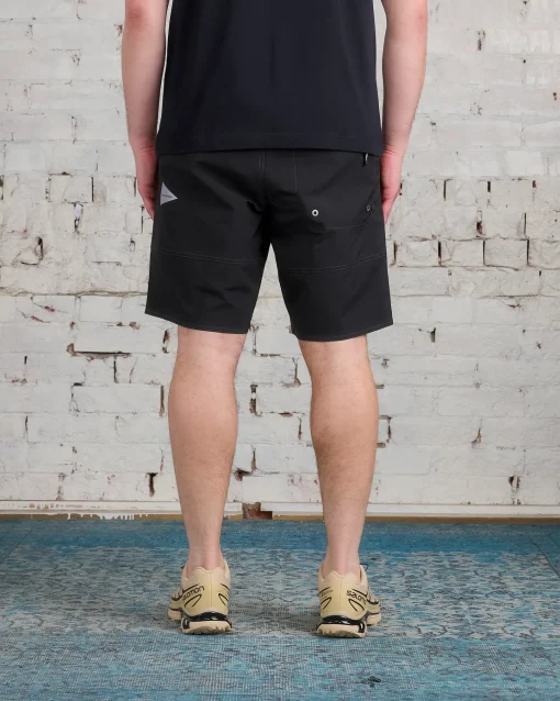 Fashion and wander Wave Short Black