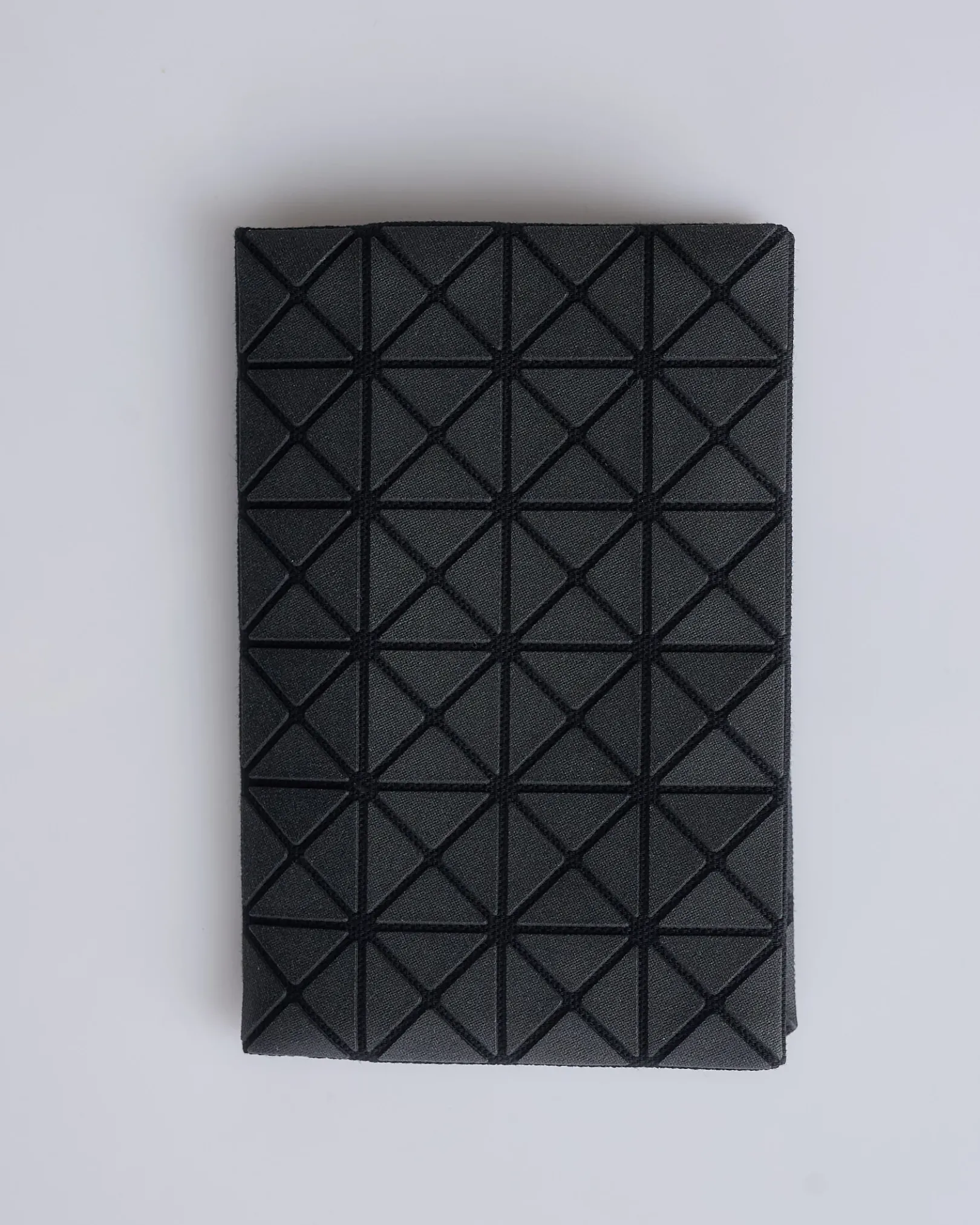 Hot BAO BAO ISSEY MIYAKE Repeat Oyster Card Case Wallet Matte Black