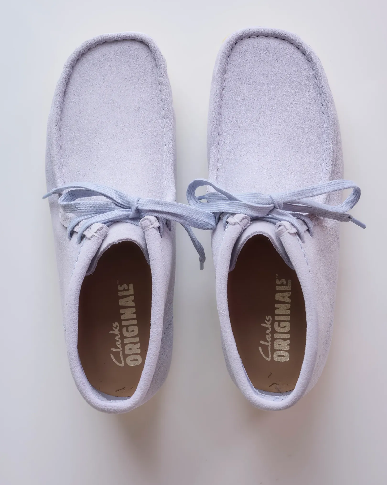 Discount Clarks Originals Men's Wallabee Boot Cloud Grey Suede