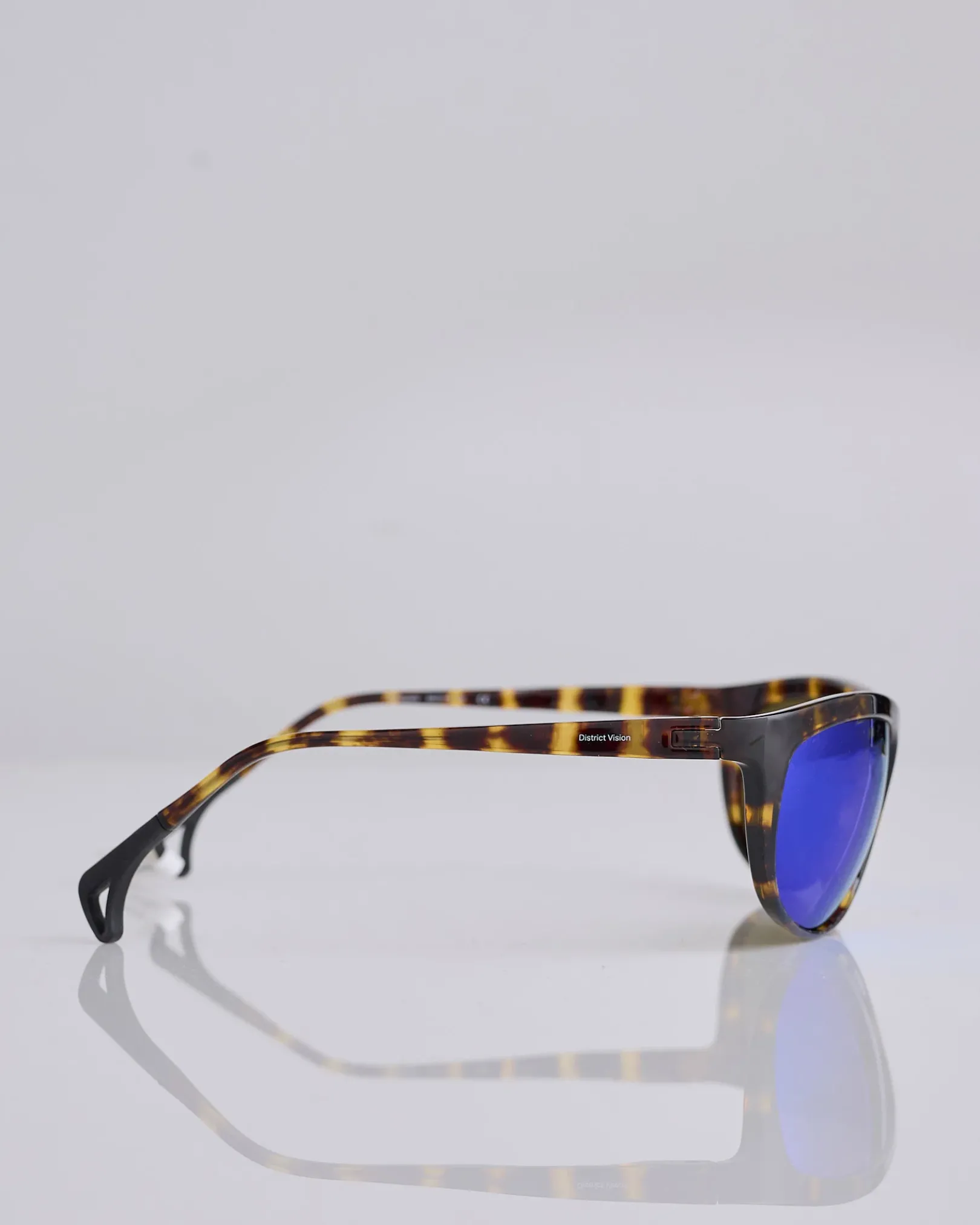 Discount District Vision Takeyoshi Altitude Master Sunglass Tortoise D+ Bue Mirror