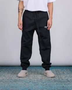 New Fear of God Essentials Classic Sweatpant Bevel Jet Black
