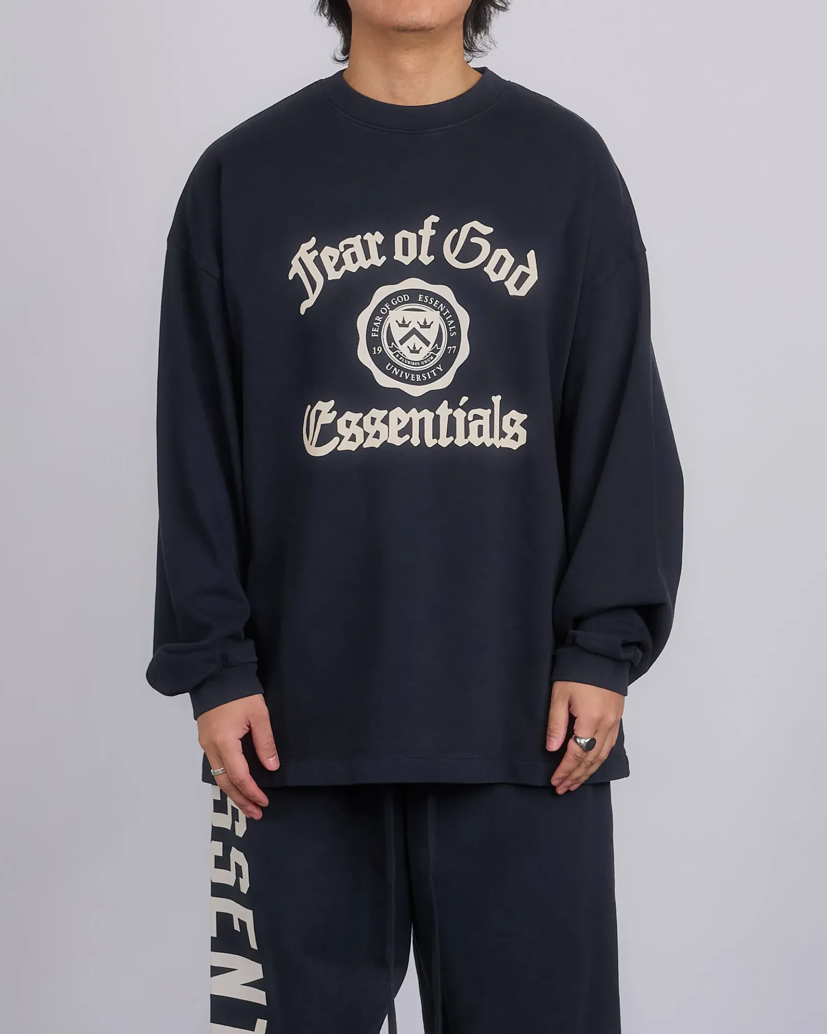 New Fear of God Essentials Heavy Longsleeve T-Shirt Black