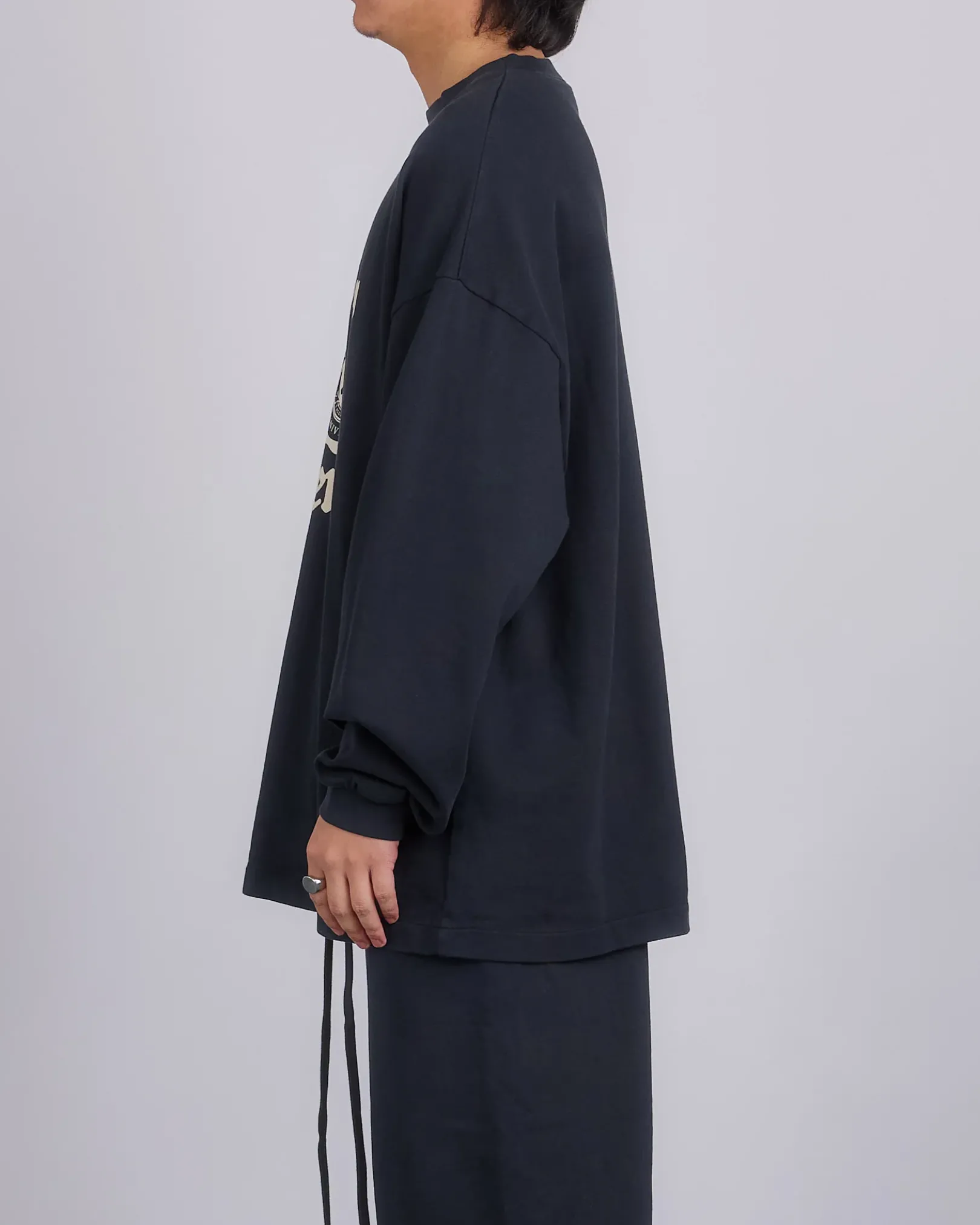 New Fear of God Essentials Heavy Longsleeve T-Shirt Black