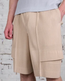 Online HOMME PLISSÉ ISSEY MIYAKE Pleats June Cargo Short Shell Beige