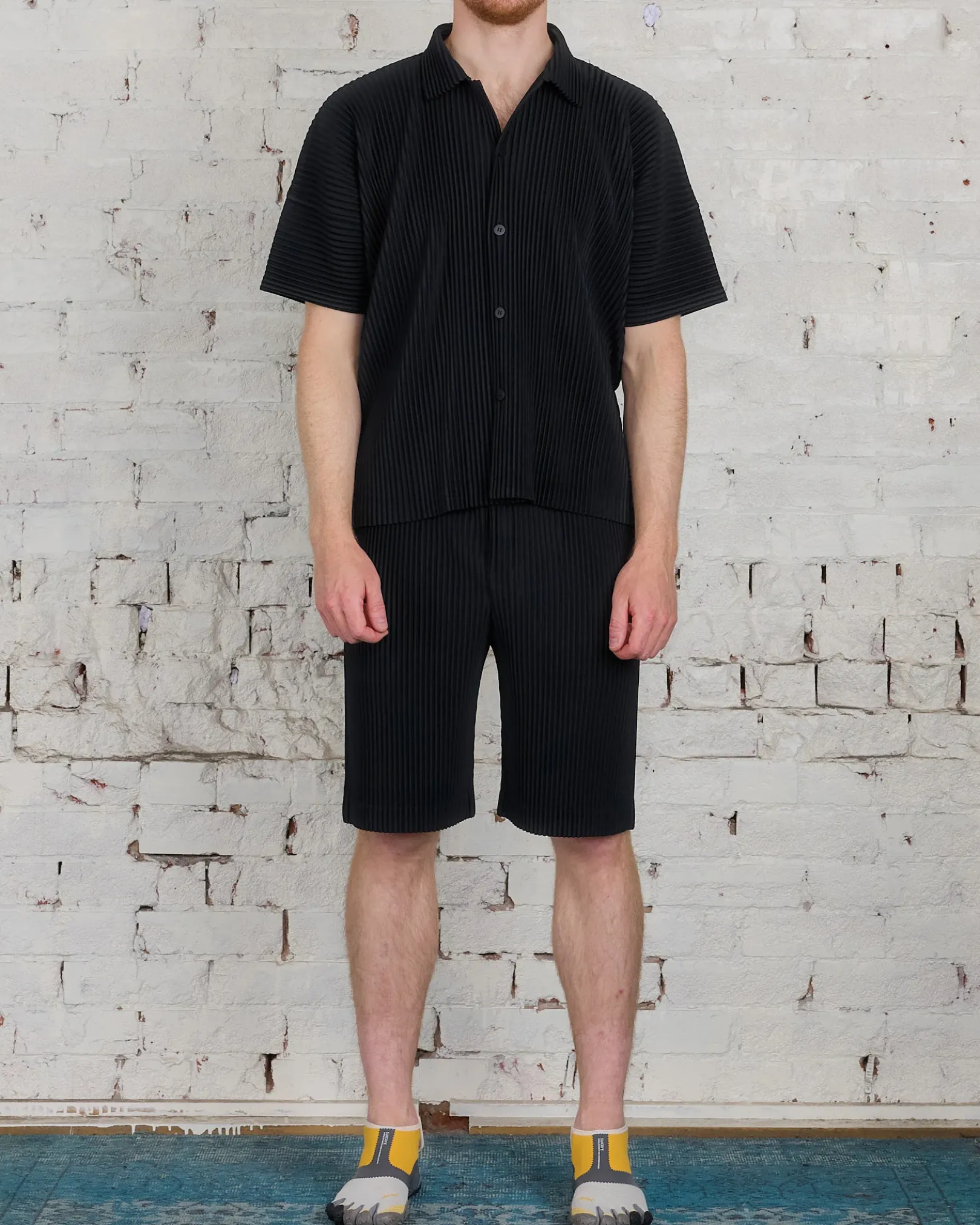 Outlet HOMME PLISSÉ ISSEY MIYAKE Pleated July Button Shirt Black