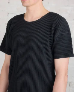 Fashion HOMME PLISSÉ ISSEY MIYAKE Issey Miyake Homme Plisse Basics Crew T-Shirt Black