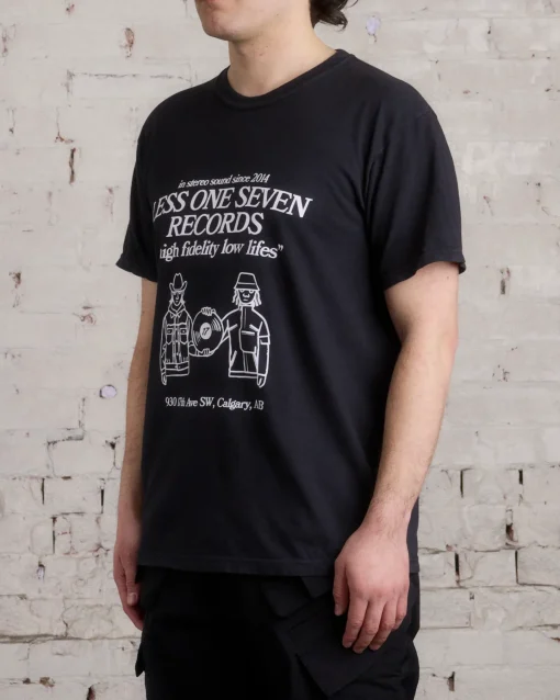 Outlet LESS 17 "High Fidelity" Tee Void