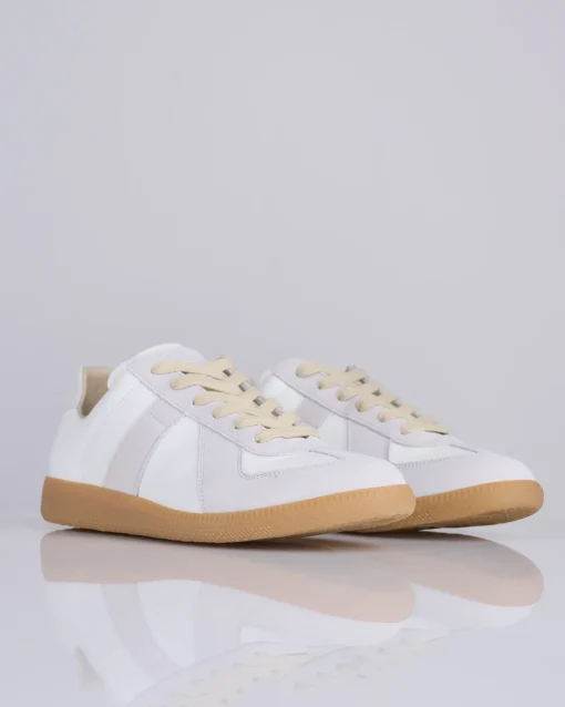 Best Maison Margiela Replica Leather Sneaker Off White
