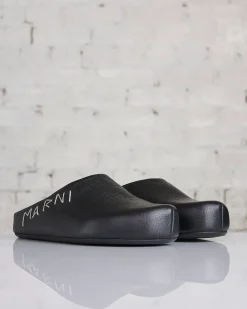 Discount Marni Fussbett Sabot Grained Leather Black