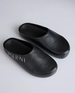 Discount Marni Fussbett Sabot Grained Leather Black