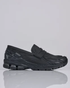 Fashion New Balance 1906L Loafer Black/Black