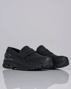Fashion New Balance 1906L Loafer Black/Black