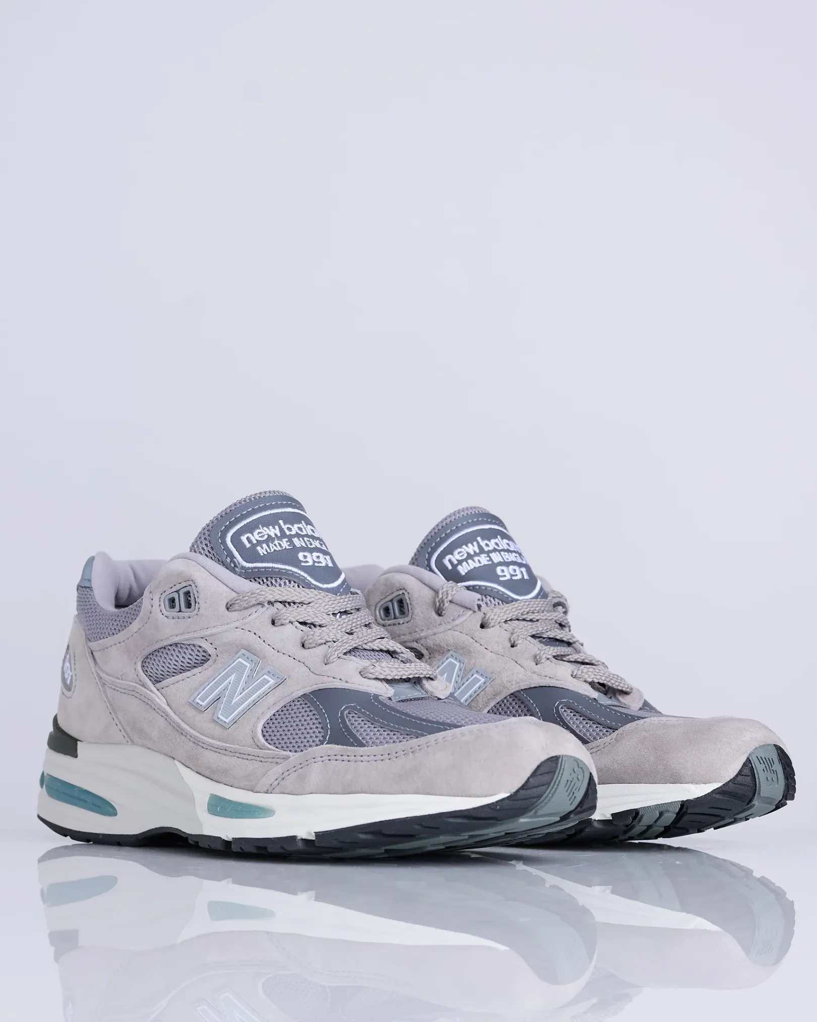 New New Balance Made in UK U991v2 Rock Ridge/Alloy