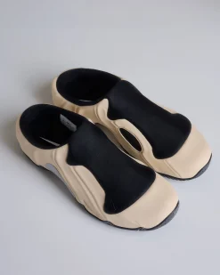 Discount Nike Men's Clogposite Sanddrift Black-Metallic Silver