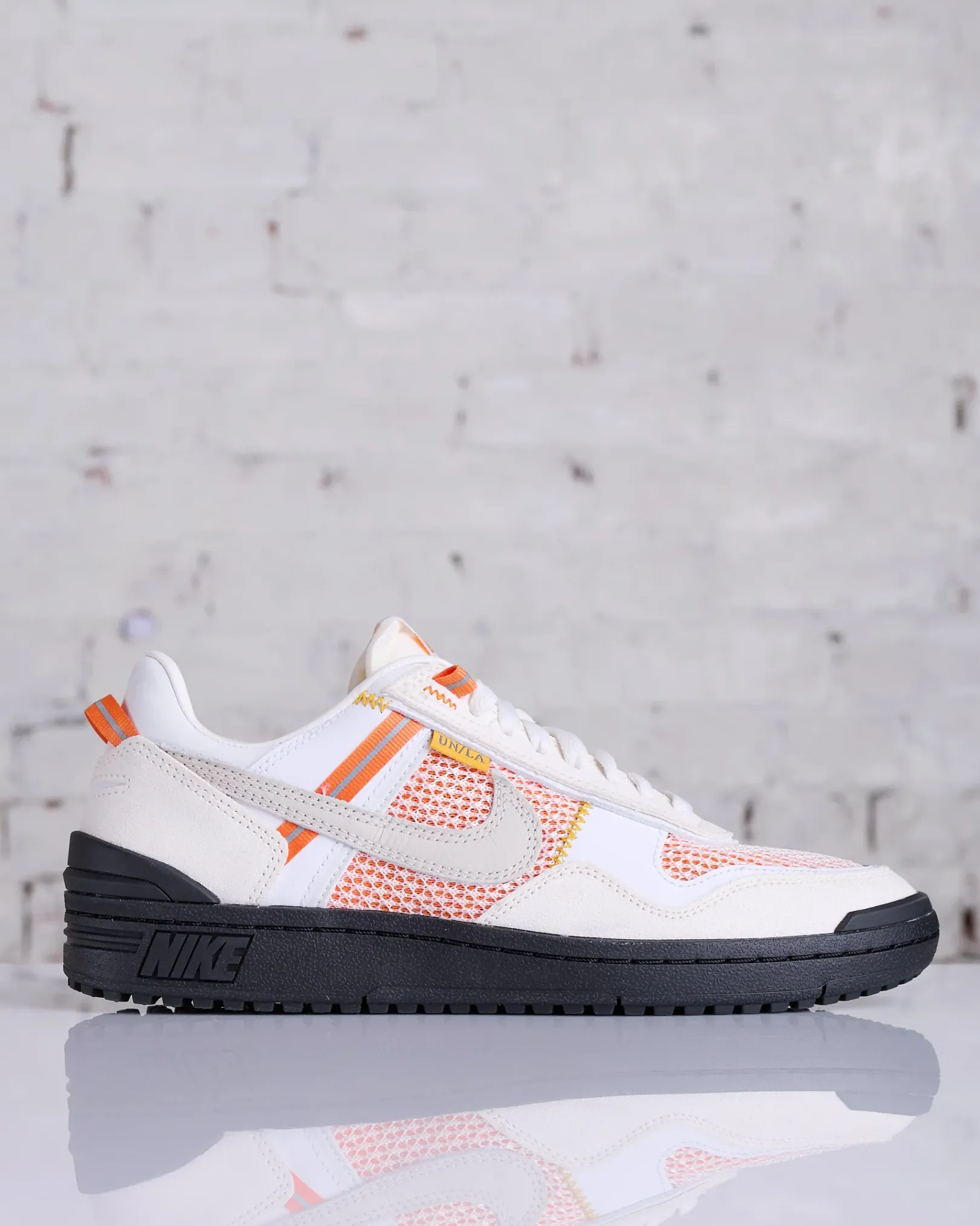 Clearance Nike Men's Field General SP Union Ivory/Light Orewood Brown-Summit White-Bright Mandarin