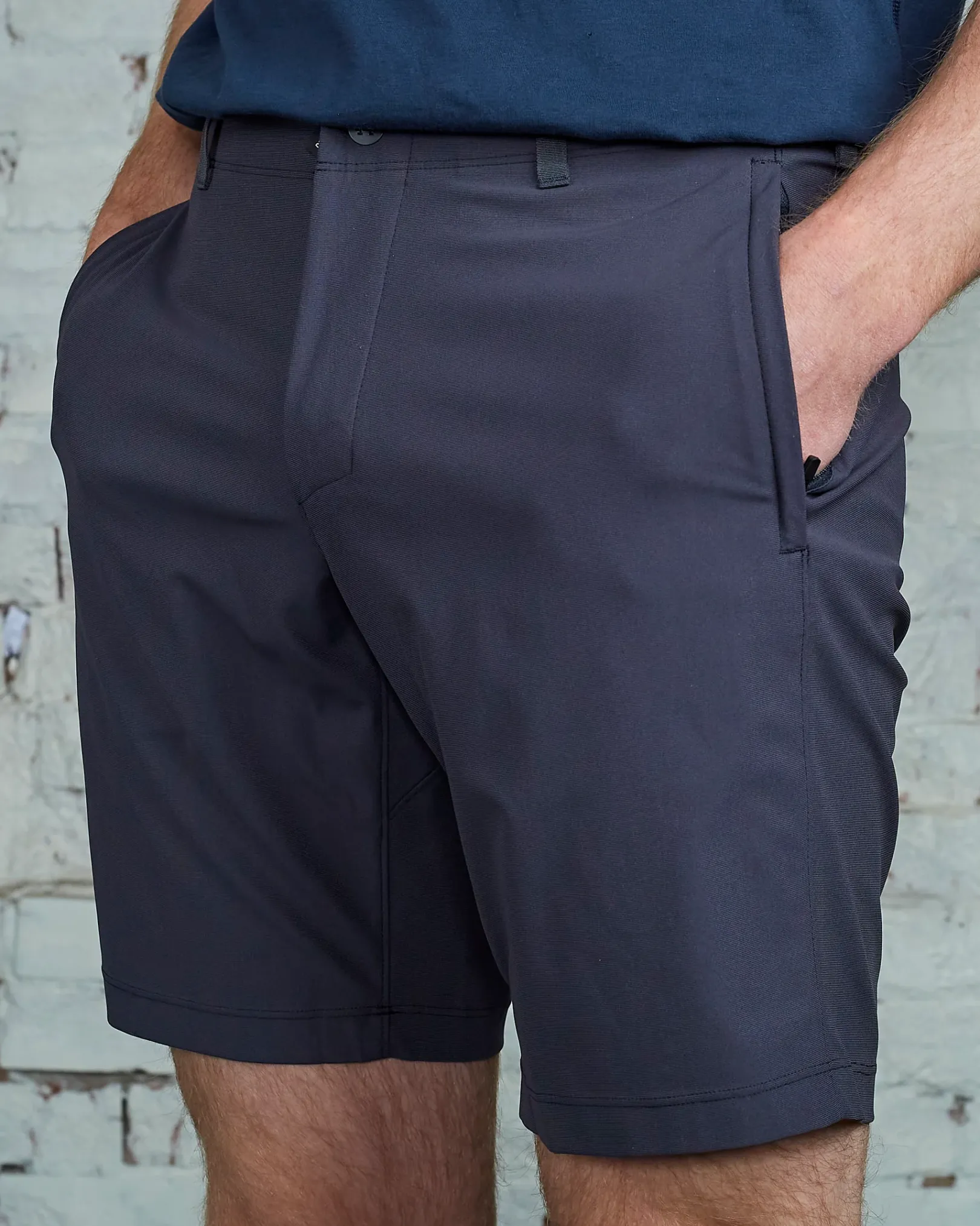 Best Reigning Champ Coach's Short Charcoal Primeflex