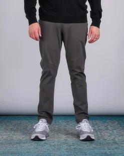 Best Reigning Champ Knit Coach's Pant Carbon