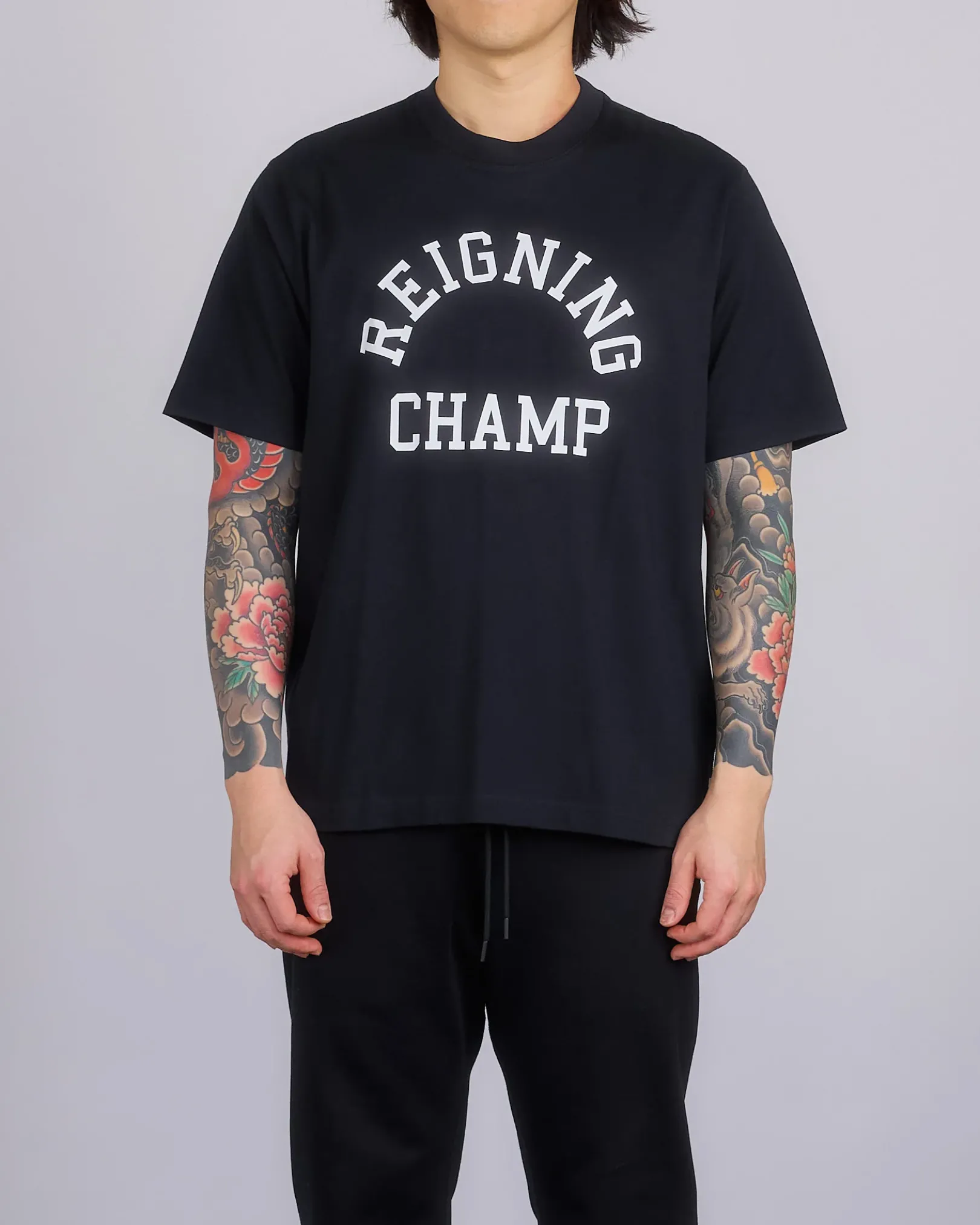 New Reigning Champ Midweight Arch Logo T-Shirt Black
