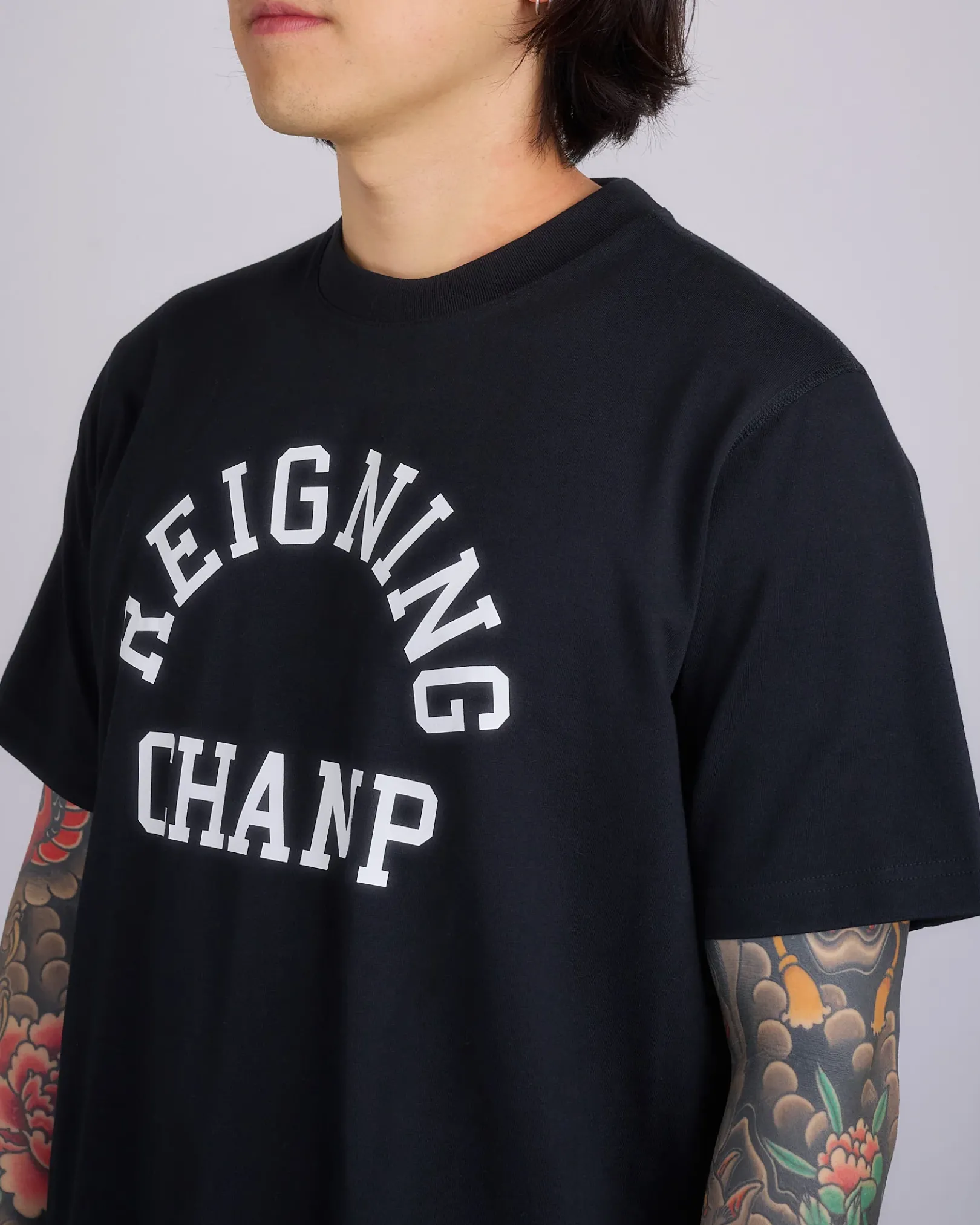 New Reigning Champ Midweight Arch Logo T-Shirt Black