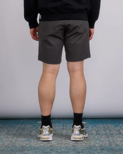 Online Reigning Champ Stretch Warp Knit Coach's 9" Short Carbon
