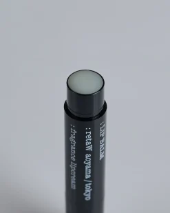 Clearance retaW Fragment Design (b) Lip Balm