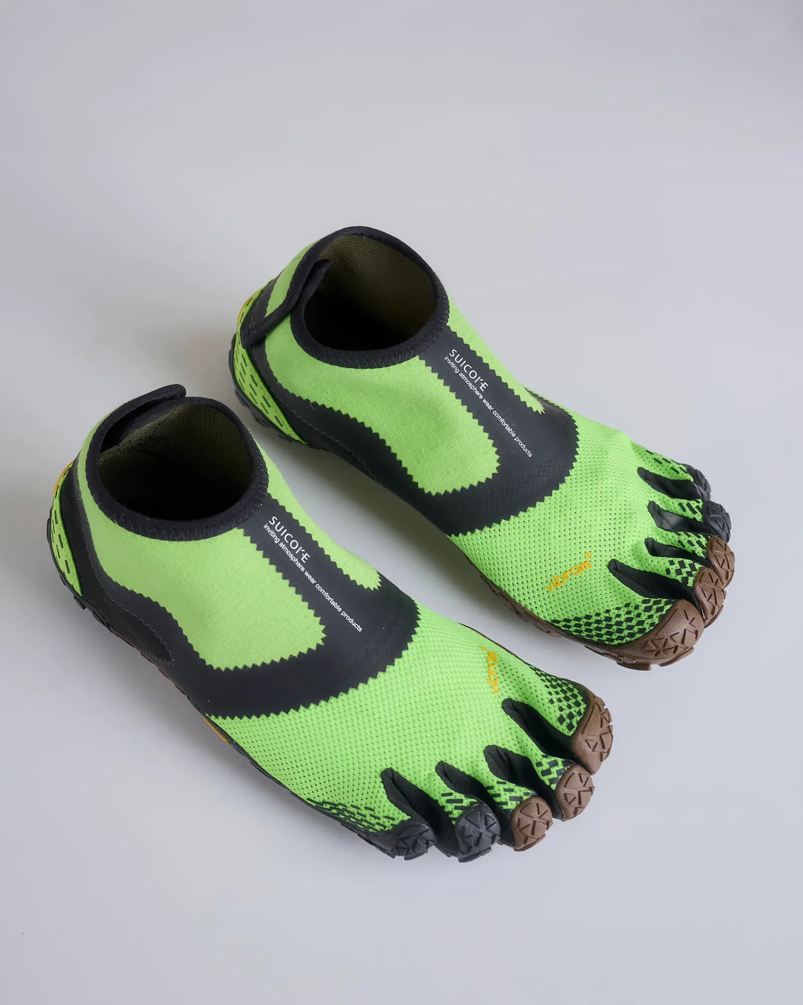 Hot Suicoke 5 Fingers Nin-Lo Neon x Black